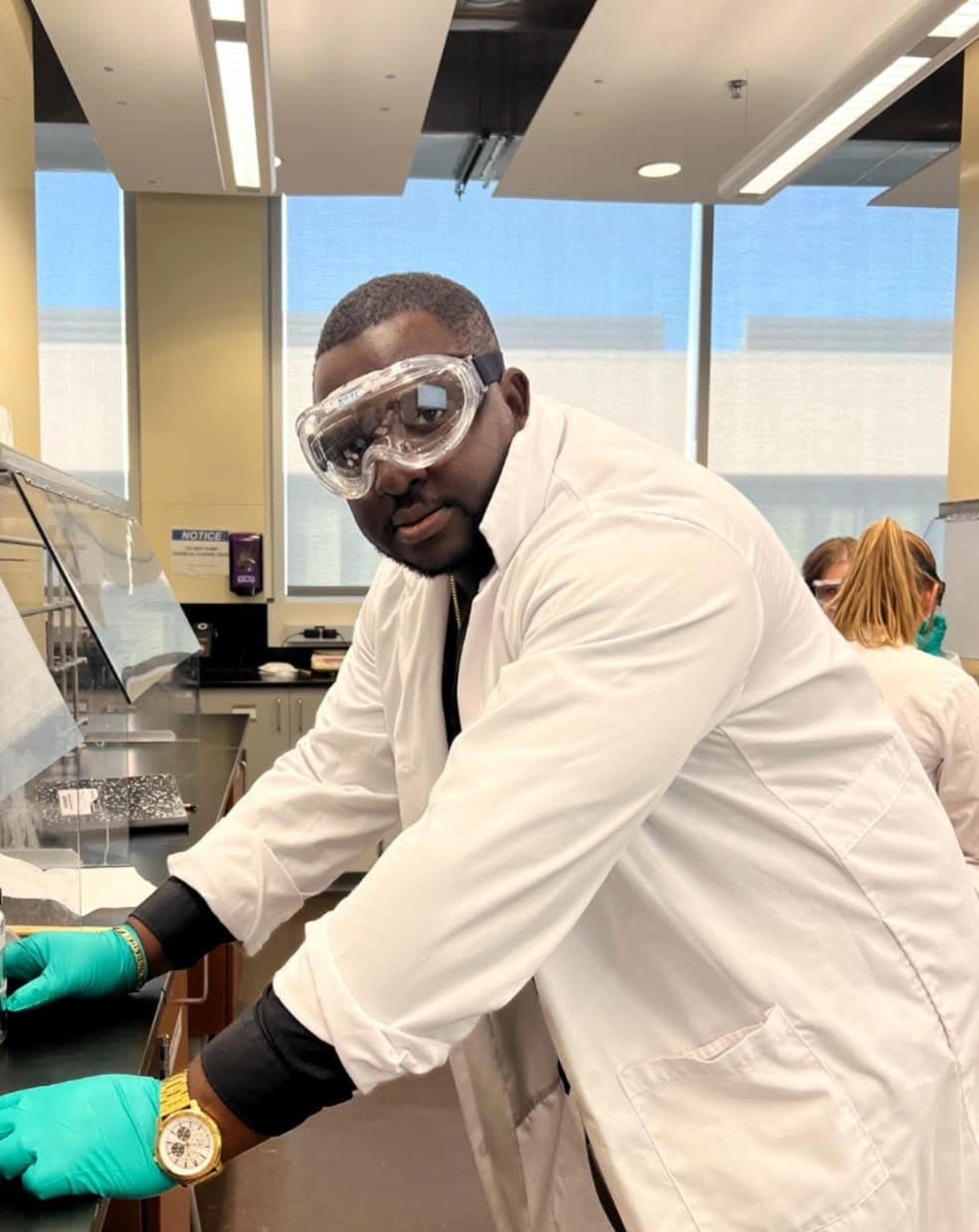 Technology laboratory training environment